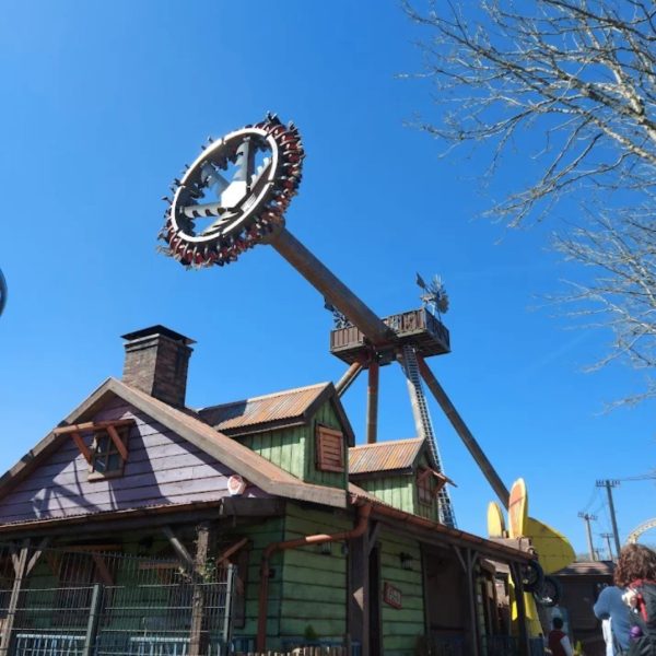 Paulton's park Home of Peppa Pig world tickets and over night stay